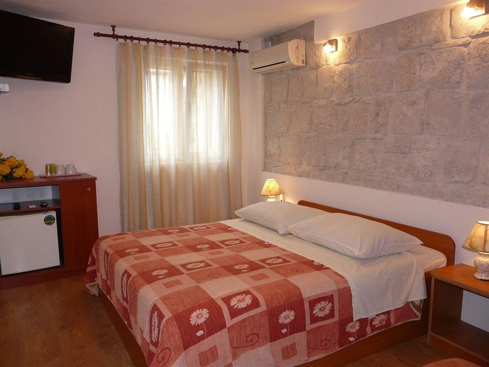Guesthouse Pjaceta سبليت المظهر الخارجي الصورة