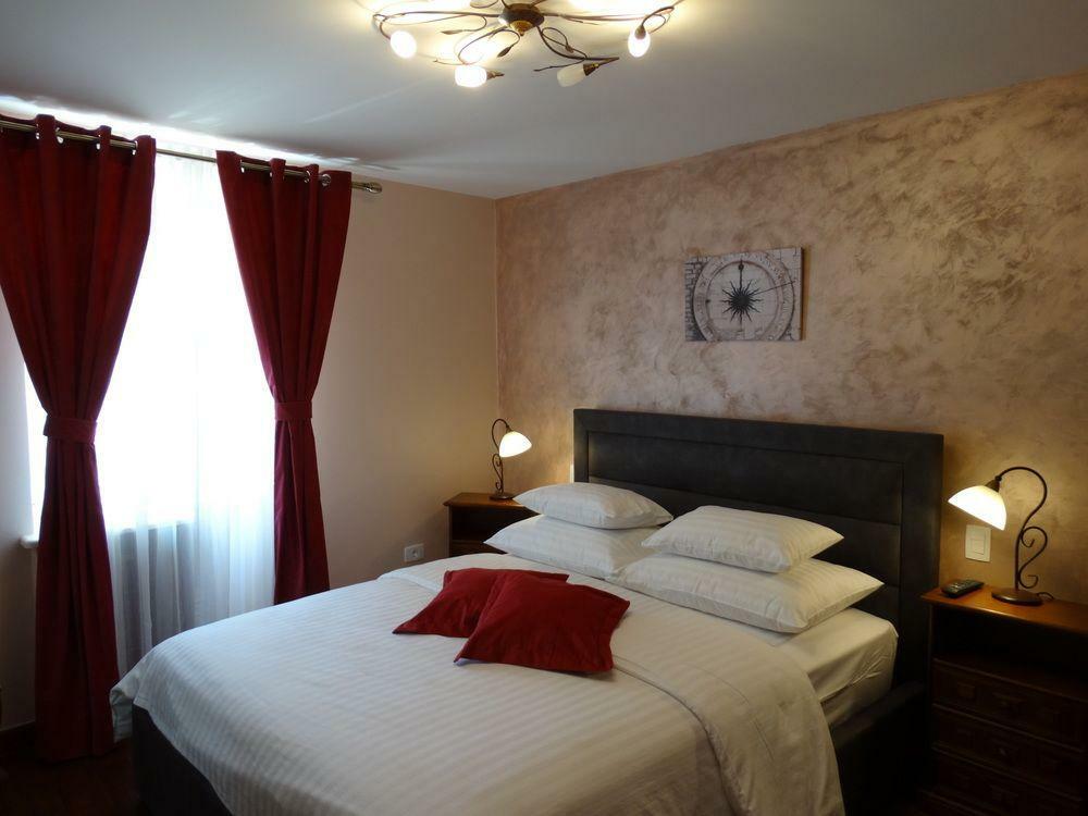 Guesthouse Pjaceta سبليت المظهر الخارجي الصورة
